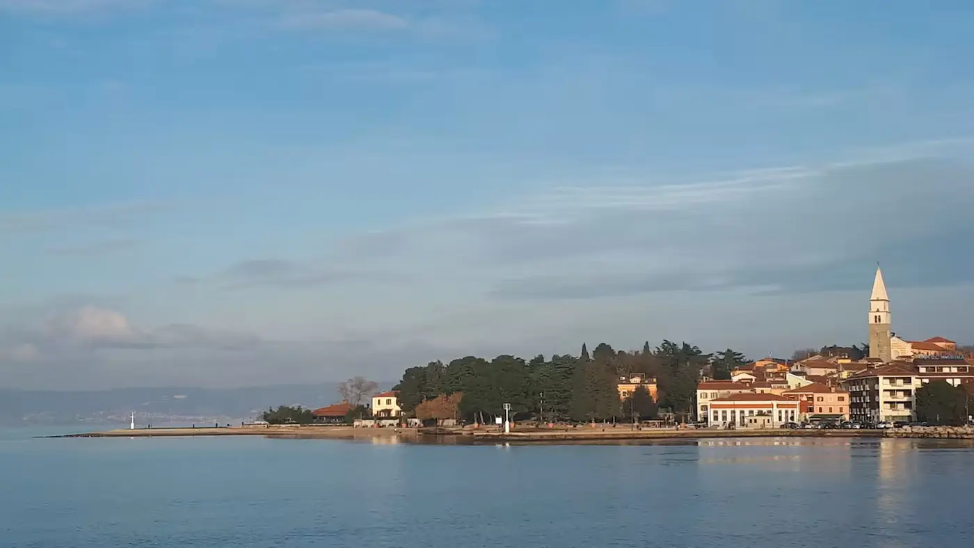 Izolski zaliv